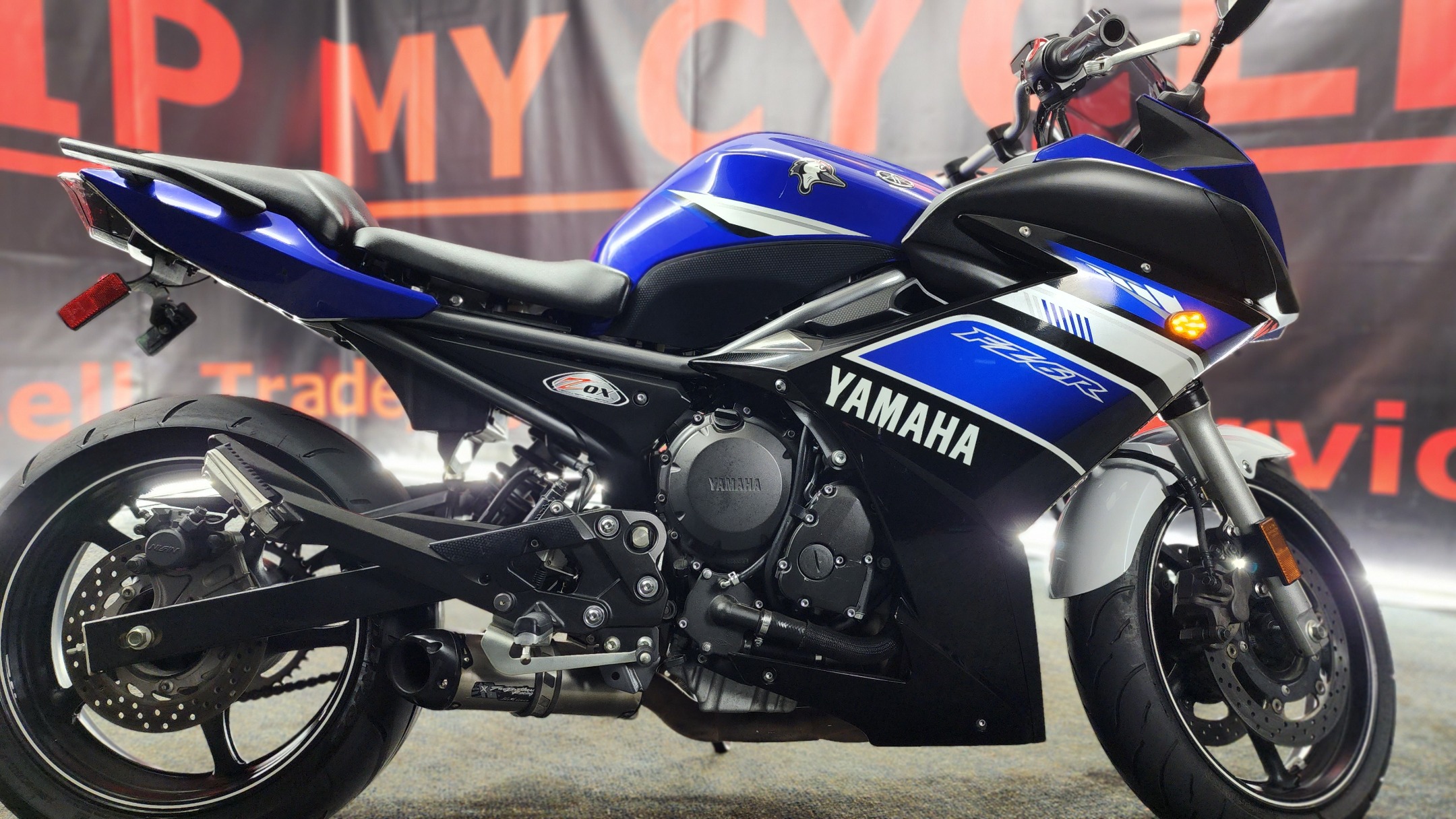 Yamaha FZ6R Image
