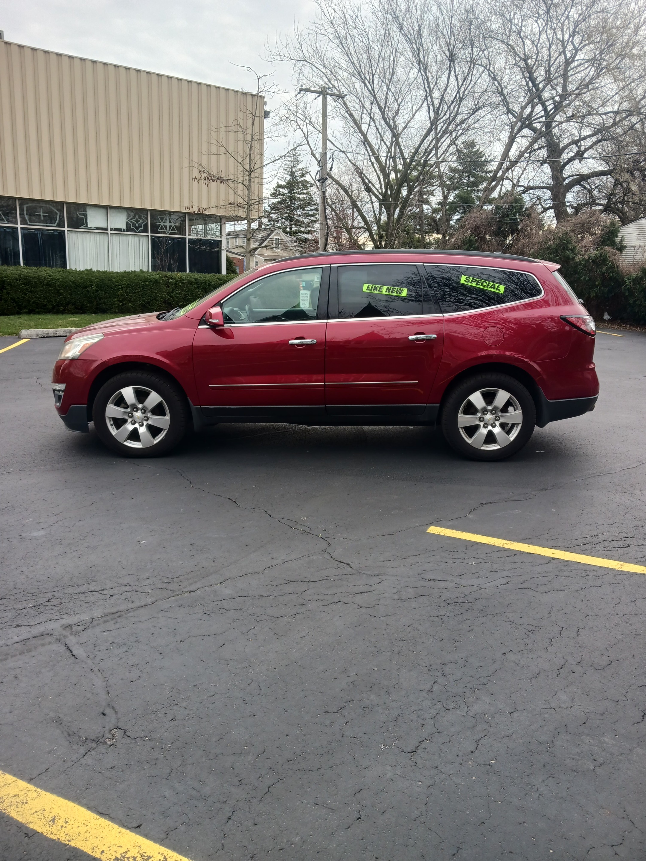 LB's Discount Auto Sales Car Dealer in Steger, IL