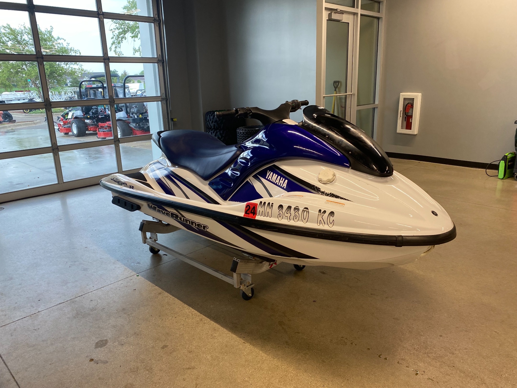Yamaha WAVERUNNER GP800R Image
