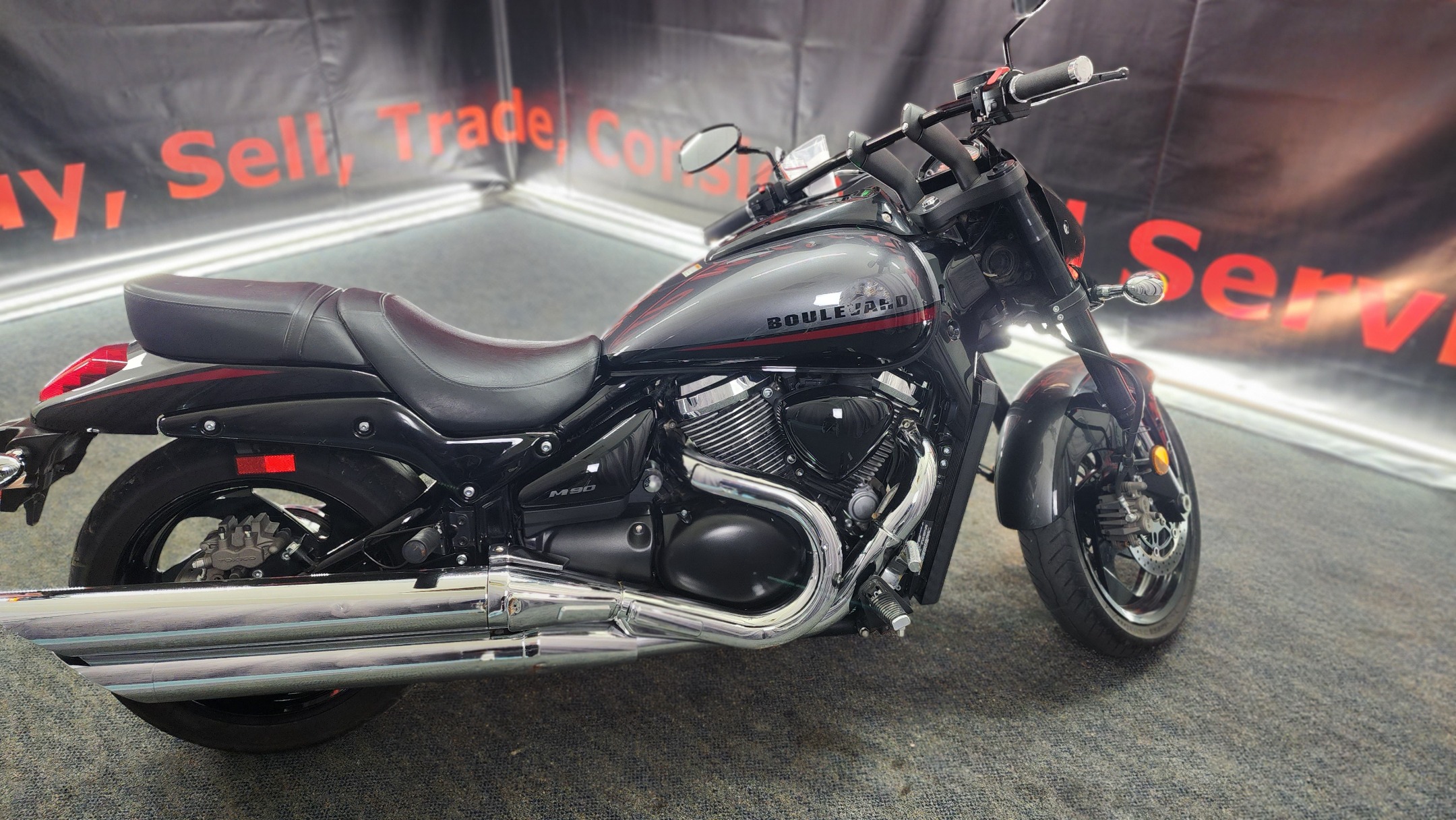 Suzuki Boulevard M90 Image