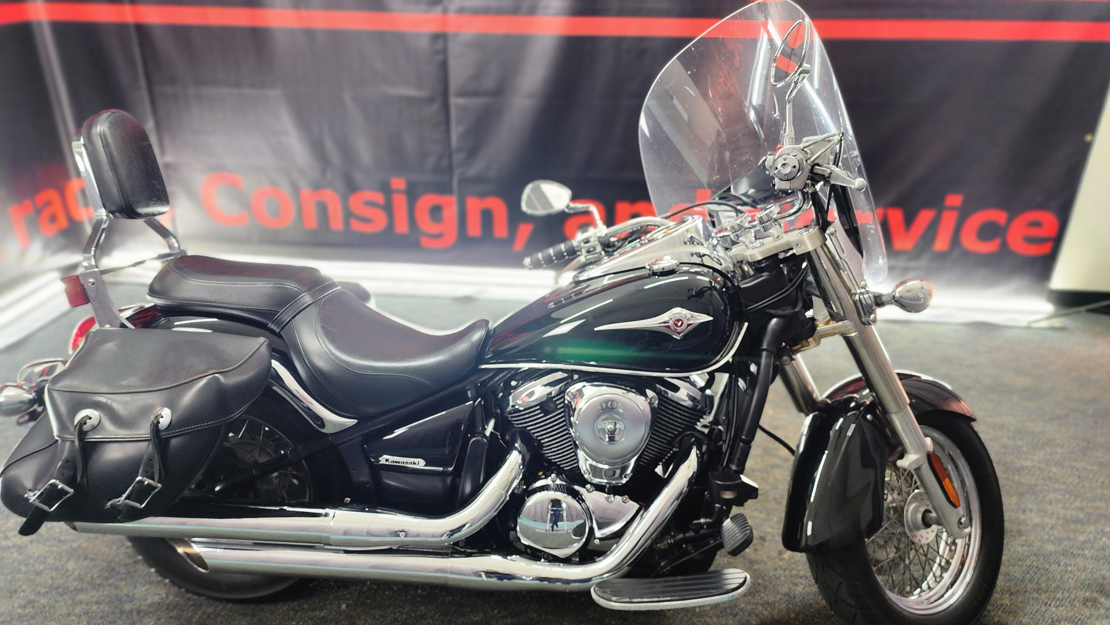 Kawasaki Vulcan 900 Image
