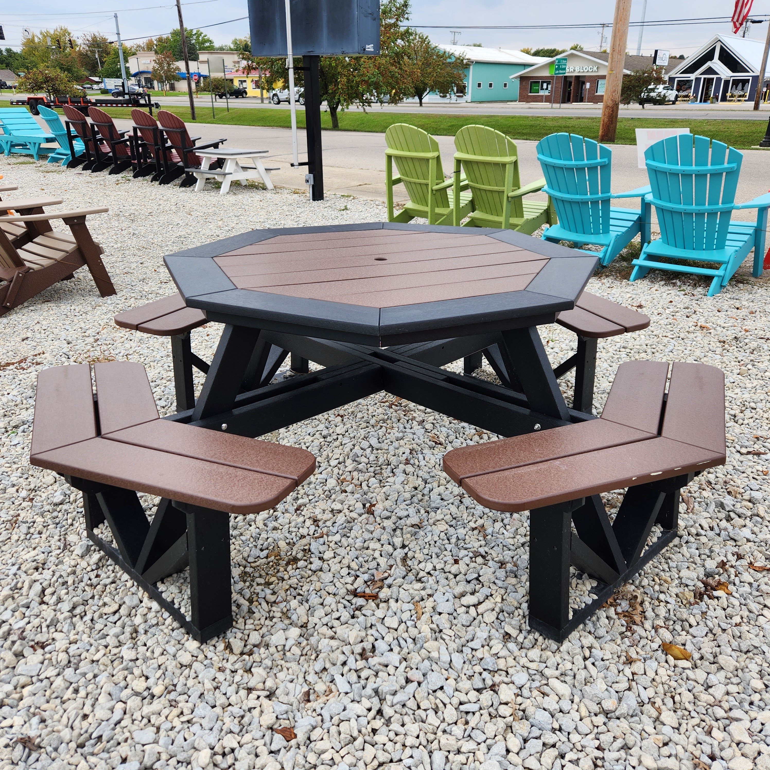 2024 Two Tone Brown 5' Octagon Poly Picnic Table - Metz Auto & Outdoors, Syracuse, IN