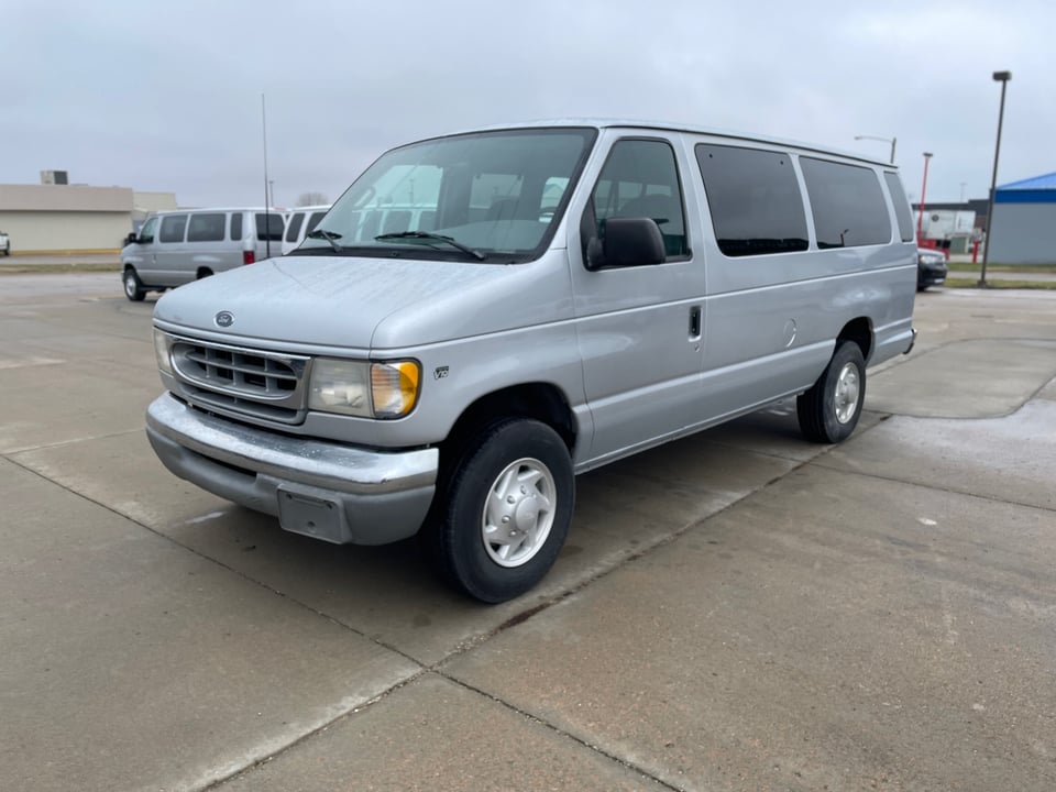 2001 Ford ESeries for sale in Saint Marys, KS Plum Auto Sales
