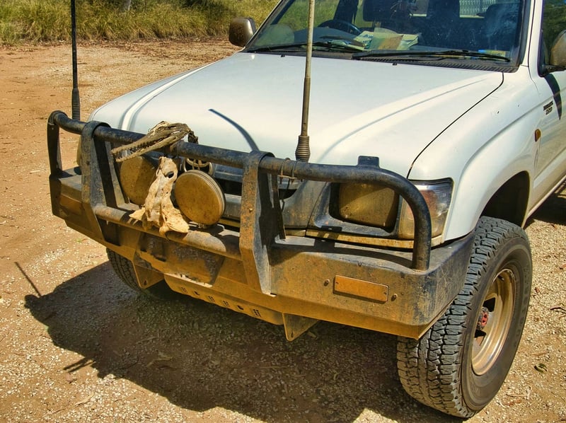 Winch mounted on ARB bumper on Land Cruiser 80 Series