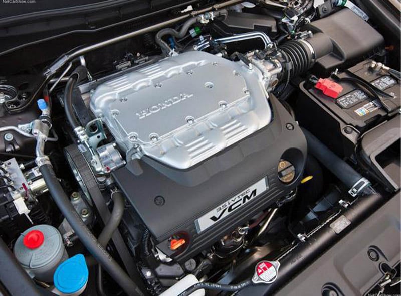 HD Detailing & Ceramics in Sioux Falls, SD | Engine Bay Cleaning